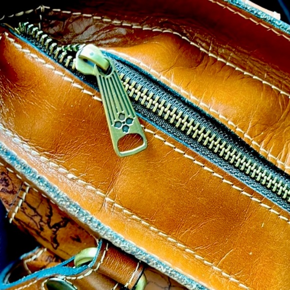 Patricia Nash 🎁Vintage Map Print Brown Leather Tote Shoulder Bag🎁 - Picture 9 of 11